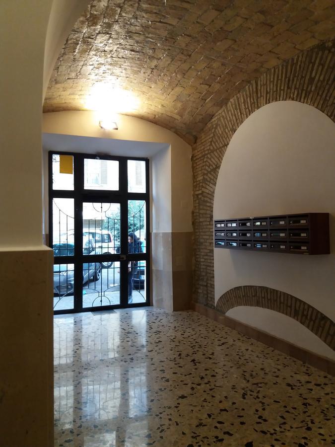 Sylvia Stylish Vatican Apartment Roma Esterno foto